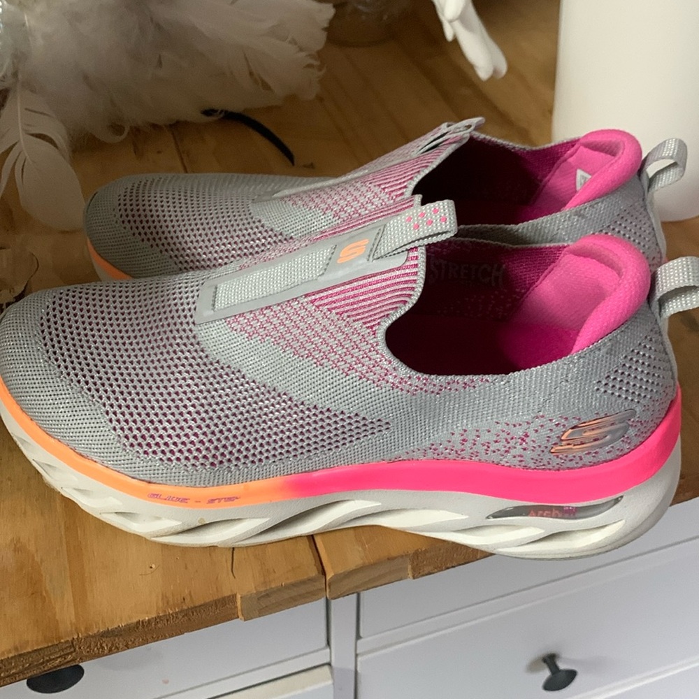 Ladies Sketchers Arch fit, Gray, orange, dark pink